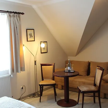 Casa de hóspedes Cora 3*